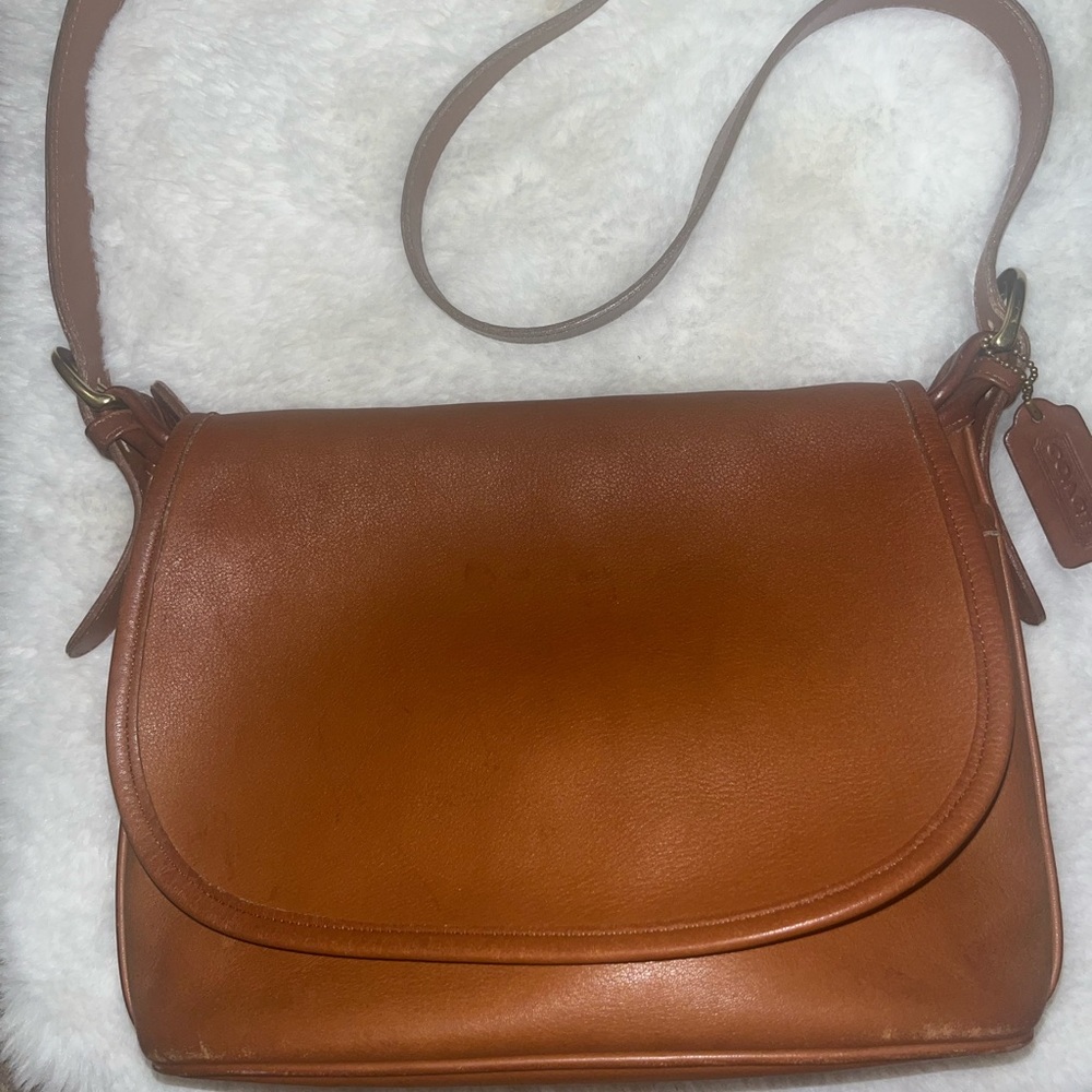 Vintage Coach brown leather fletcher flap bag 4150